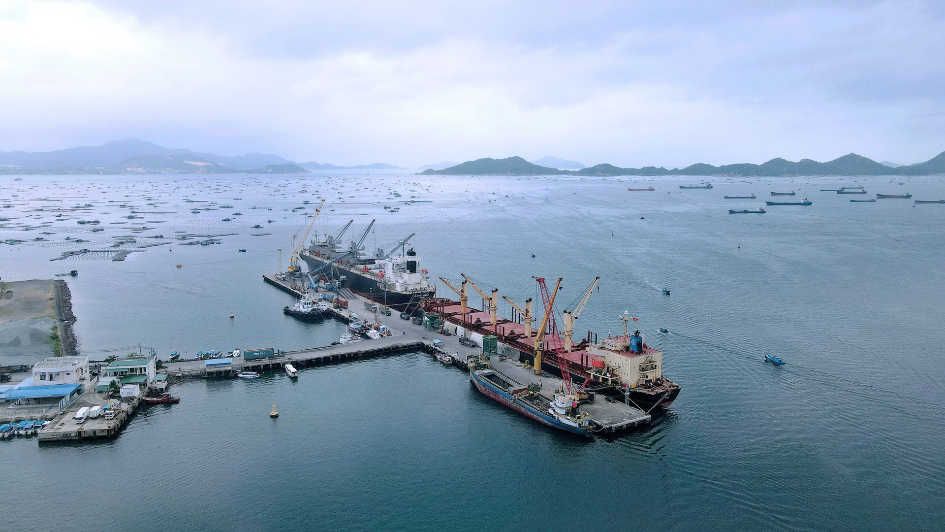 Cảng Cam Ranh - động lực để Cam Ranh phát triển đô thị logistics.